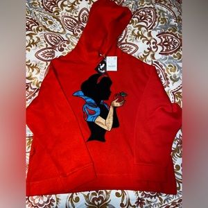 Zara Snow White pullover hoodie sweatshirt size medium
